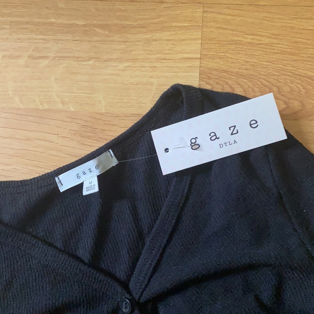 ⚫️ black button top! - Picture 2 of 4